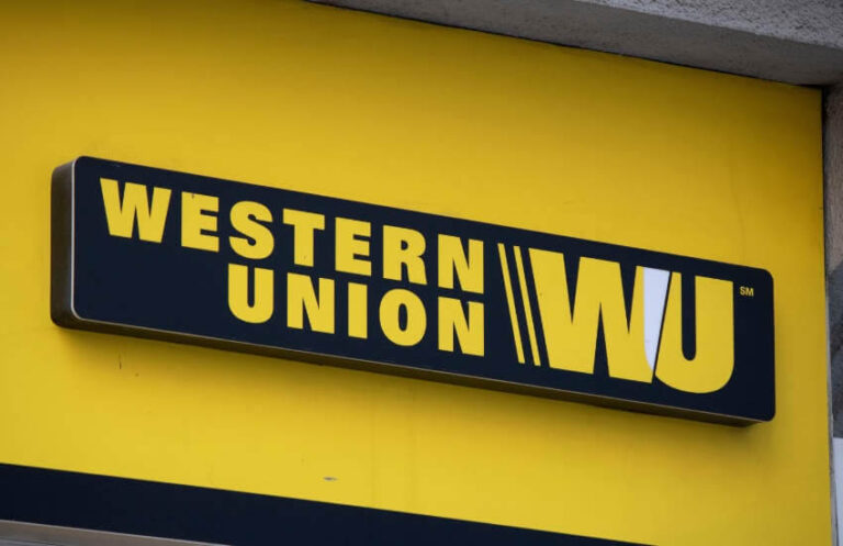 Western Union Money Transfer, Toronto Midtown, Yonge–Eglinton